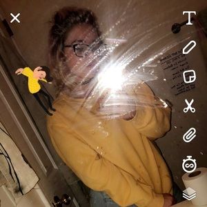 Meet your Posher, Kay